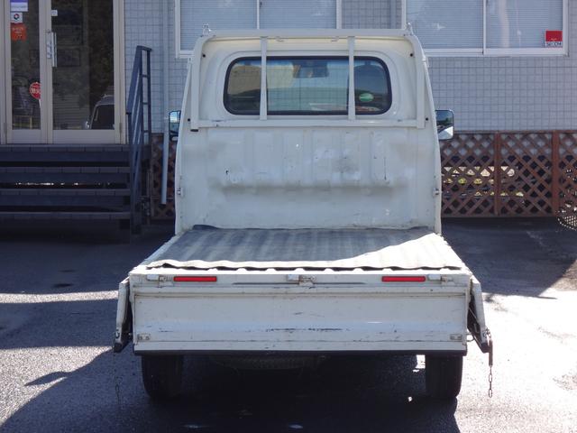 ハイゼットトラック スタンダードSAIIIt 4WD 4AT 修復歴無 ブレーキサポート エアコン パワステ レーンキープアシスト 横滑り防止装置 ラジオ ABS アクセル踏み間違い防止装置 ライトレベライザー エアバッグ タイミングチェーン式(23枚目)