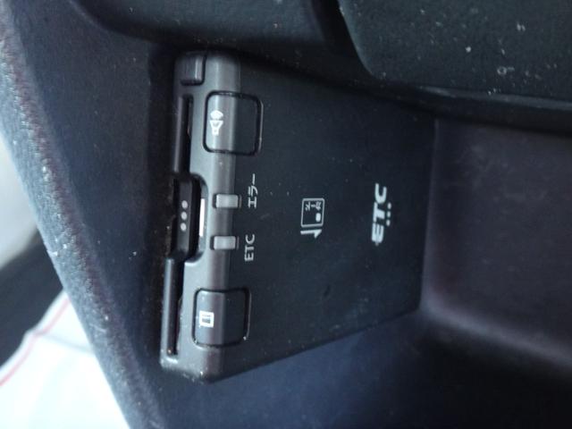 ＮＴ１００クリッパートラック ＧＸ　４ＷＤ　３ＡＴ　修復歴無　３方開　ブレーキサポート　車検２年付　エアコン　パワステ　ナビ　Ｂｌｕｅｔｏｏｔｈ接続　ＤＶＤ再生　ＣＤ　ＥＴＣ　キーレスキー　パワーウィンドウ　レーンキープアシスト（9枚目）