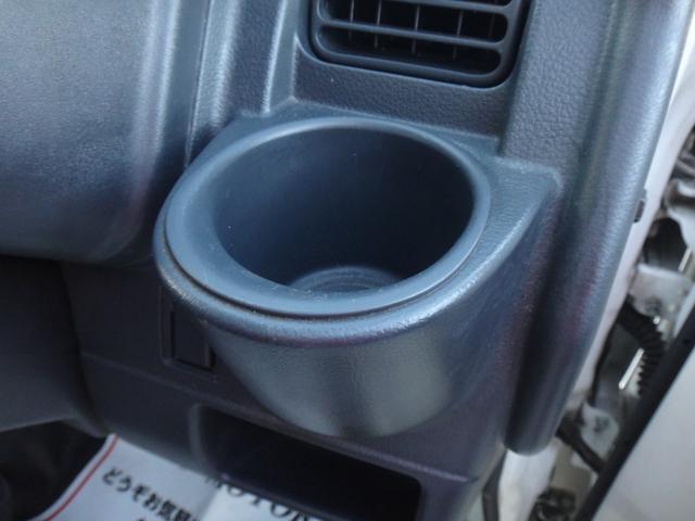 ＮＴ１００クリッパートラック ＧＸ　４ＷＤ　３ＡＴ　修復歴無　３方開　ブレーキサポート　車検２年付　エアコン　パワステ　ナビ　Ｂｌｕｅｔｏｏｔｈ接続　ＤＶＤ再生　ＣＤ　ＥＴＣ　キーレスキー　パワーウィンドウ　レーンキープアシスト（47枚目）