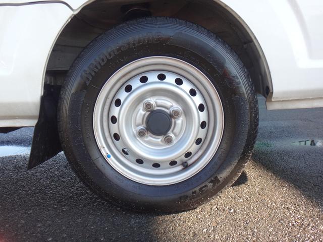 ＮＴ１００クリッパートラック ＧＸ　４ＷＤ　３ＡＴ　修復歴無　３方開　ブレーキサポート　車検２年付　エアコン　パワステ　ナビ　Ｂｌｕｅｔｏｏｔｈ接続　ＤＶＤ再生　ＣＤ　ＥＴＣ　キーレスキー　パワーウィンドウ　レーンキープアシスト（51枚目）