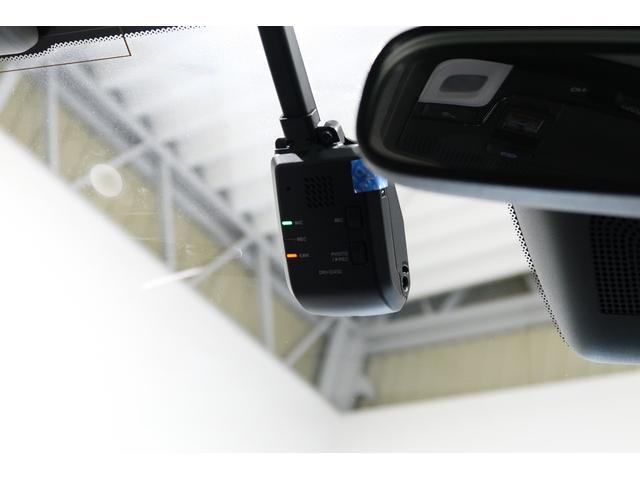フィット e:HEVRS 禁煙車 センシング デモカー Bluetooth対応コネクトナビ Bカメラ ドラレコ 渋滞追従アダプティブクルーズコントロール ETC フルセグテレビ LEDヘッドランプ 2年間走行無制限保証 半革(17枚目)