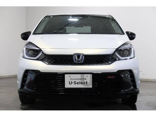 フィット e:HEVRS 禁煙車 センシング デモカー Bluetooth対応コネクトナビ Bカメラ ドラレコ 渋滞追従アダプティブクルーズコントロール ETC フルセグテレビ LEDヘッドランプ 2年間走行無制限保証 半革(23枚目)