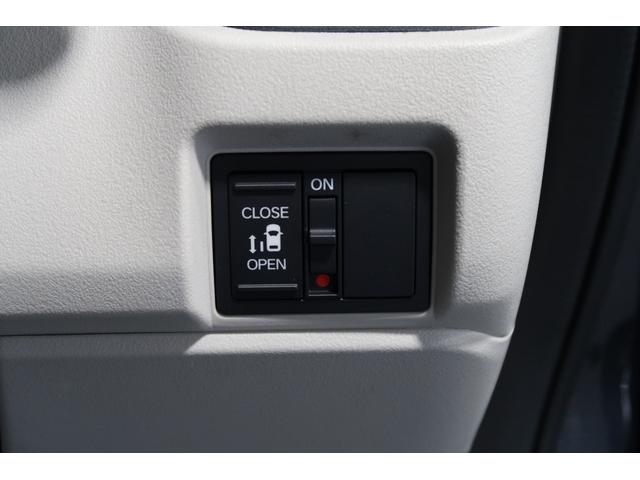 N-BOX ベースグレード デモカー 禁煙車 Bluetooth対応コネクトナビ バックカメラ ドラレコ サイドエアバック 渋滞追従機能付アダプティブクルーズコントロール 踏み間違い衝突軽減システム  2年間走行無制限保(15枚目)