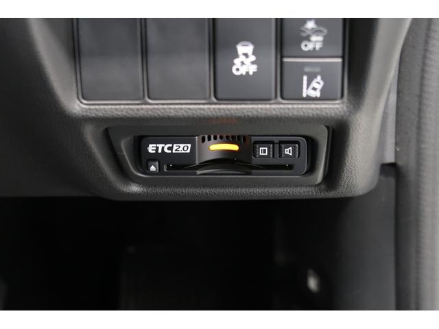 ステップワゴンスパーダ e:HEVスパーダGホンダセンシング 認定中古車 2年保証付 ワンオーナー ナビ Bカメラ ETC 運転支援 LEDライト セキュリティアラーム 横滑り防止装置 クルーズコントロール USB接続 フルセグ DVD再生可能 キーレス AAC(18枚目)