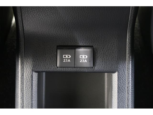 ヴォクシー ハイブリッドＺＳ　ナビ　Ｂカメラ　ドラレコ　ＥＴＣ　運転支援　プリクラッシュ　スマキー　オートエアコン　Ｗエアコン　アイドリングストップ　イモビ　ＬＥＤヘッドライ　ドライブレコーダ　ＶＳＣ　地デジ　エアバック　ＡＢＳ（21枚目）