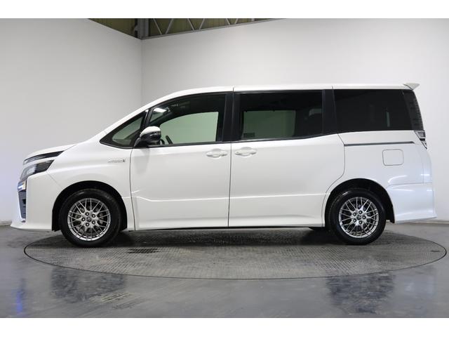 ヴォクシー ハイブリッドＺＳ　ナビ　Ｂカメラ　ドラレコ　ＥＴＣ　運転支援　プリクラッシュ　スマキー　オートエアコン　Ｗエアコン　アイドリングストップ　イモビ　ＬＥＤヘッドライ　ドライブレコーダ　ＶＳＣ　地デジ　エアバック　ＡＢＳ（34枚目）