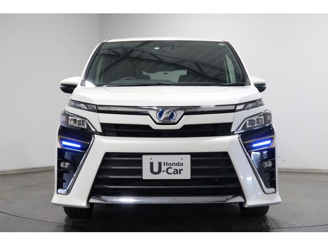 ヴォクシー ハイブリッドＺＳ　ナビ　Ｂカメラ　ドラレコ　ＥＴＣ　運転支援　プリクラッシュ　スマキー　オートエアコン　Ｗエアコン　アイドリングストップ　イモビ　ＬＥＤヘッドライ　ドライブレコーダ　ＶＳＣ　地デジ　エアバック　ＡＢＳ（36枚目）