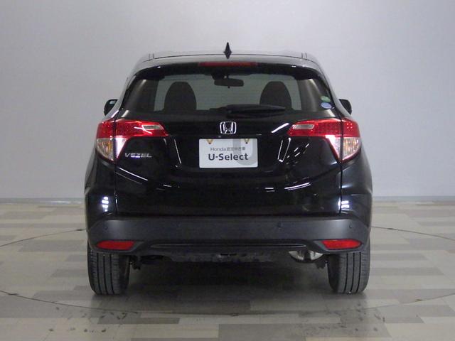 ヴェゼル Ｘ　禁煙車　追突軽減ブレーキ　地ＴＶ　リアカメラ　ＤＶＤ再生　スマ－トキ－　サイドエアバッグ　ナビ＆ＴＶ　ＥＴＣ車載器　パワーウィンドウ　盗難防止システム　横滑り防止　ＬＥＤヘッドランプ　クルコン　ＰＳ（21枚目）