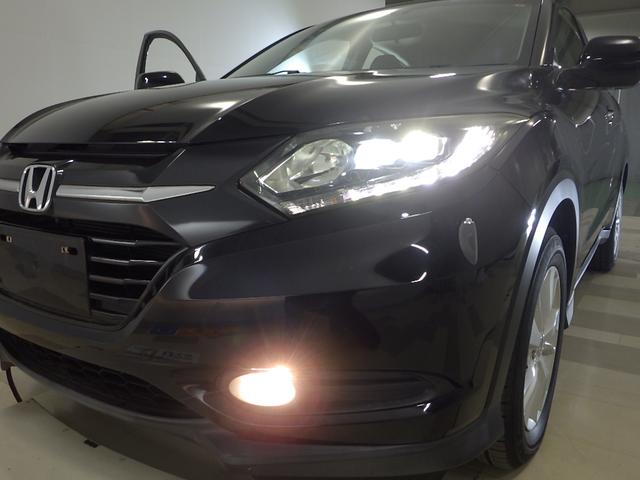 ヴェゼル Ｘ　禁煙車　追突軽減ブレーキ　地ＴＶ　リアカメラ　ＤＶＤ再生　スマ－トキ－　サイドエアバッグ　ナビ＆ＴＶ　ＥＴＣ車載器　パワーウィンドウ　盗難防止システム　横滑り防止　ＬＥＤヘッドランプ　クルコン　ＰＳ（25枚目）