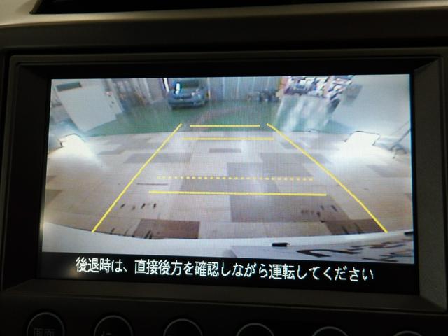 フィット Ｇスマートセレクション　禁煙車　エアバック　Ｗエアーバック　バックカメラ付　イモビライザー　ナビＴＶ　ＤＶＤ　パワーウィンドウ　１オーナー車　ワンセグ　ＡＢＳ　パワステ　ＥＴＣ　横滑り防止　エアコン　キーレス　ＨＤＤナビ（3枚目）