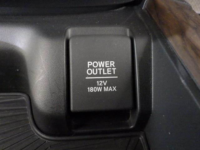 CR-Vハイブリッド EX・マスターピース 禁煙車 シートヒータ バックモニター ナビTV 本革シート 電動シート LEDライト フルセグTV 4WD DVD クルーズコントロール サイドエアバッグ ABS イモビ ETC車載器 USB(12枚目)