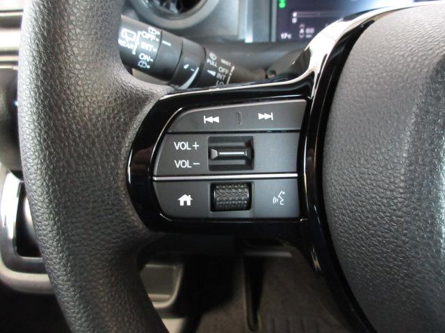 N-BOXカスタム ベースグレード 禁煙車 USB接続 CMBS Dレコ 1オーナー ベンチシート オートエアコン スマートキ LED 盗難防止装置 クルコン ETC バックカメラ フルセグTV パワーステアリング エアバッグ ESC(10枚目)