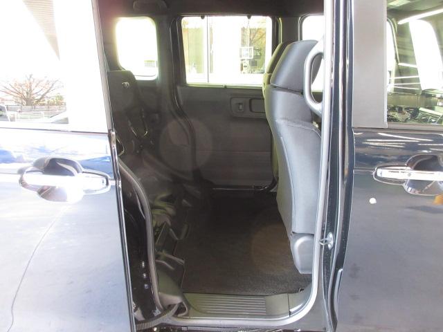 N-BOXカスタム ベースグレード 禁煙車 USB接続 CMBS Dレコ 1オーナー ベンチシート オートエアコン スマートキ LED 盗難防止装置 クルコン ETC バックカメラ フルセグTV パワーステアリング エアバッグ ESC(19枚目)