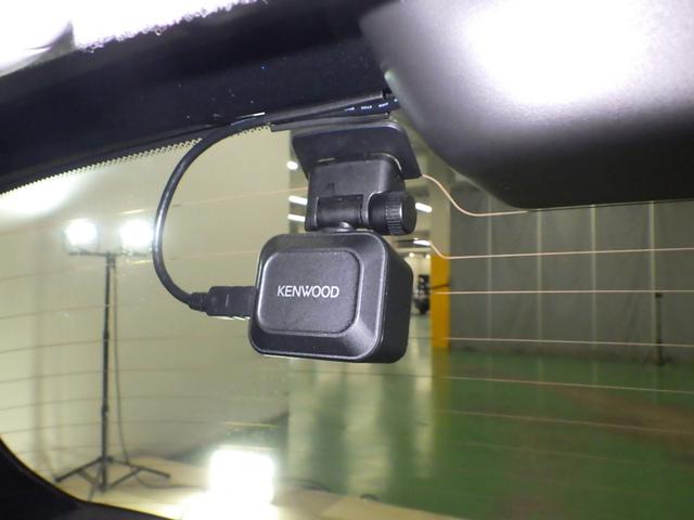 フィット ホーム 禁煙車 衝突軽減ブレーキ ワンオーナー リアカメ LEDライト クリアランスソナー ドラレコ 記録簿付 エアバッグ iストップ スマ-トキ- 盗難防止装置 ETC車載器 Wエアバック USBポート(6枚目)