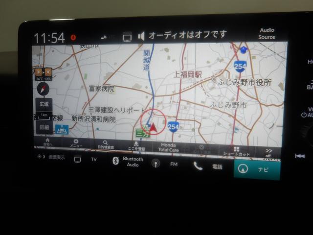 ヴェゼル e:HEVZ 禁煙車・元デモカー・コネクトディスプレイ・マルチビュー・電動テールゲート・LED・オートライト・ETC2.0・前席ヒーター・Rパーキングセンサー・革巻・パドル LDA 衝突回避支援ブレーキ機能 1オナ(2枚目)