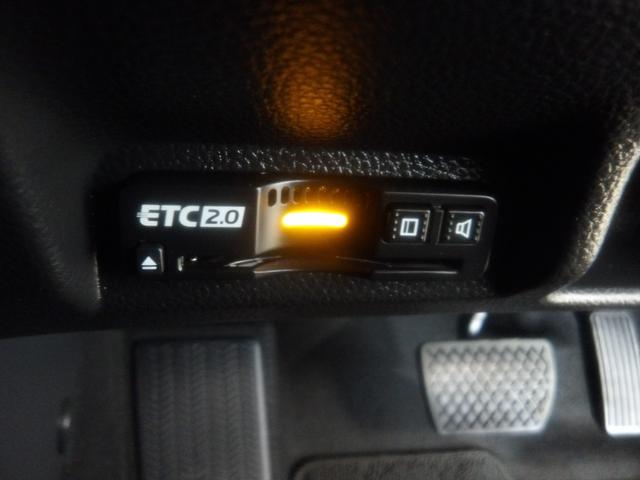 ヴェゼル e:HEVZ 禁煙車・元デモカー・コネクトディスプレイ・マルチビュー・電動テールゲート・LED・オートライト・ETC2.0・前席ヒーター・Rパーキングセンサー・革巻・パドル LDA 衝突回避支援ブレーキ機能 1オナ(5枚目)