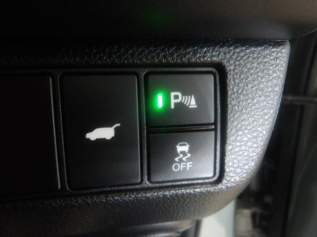 ヴェゼル e:HEVZ 禁煙車・元デモカー・コネクトディスプレイ・マルチビュー・電動テールゲート・LED・オートライト・ETC2.0・前席ヒーター・Rパーキングセンサー・革巻・パドル LDA 衝突回避支援ブレーキ機能 1オナ(13枚目)