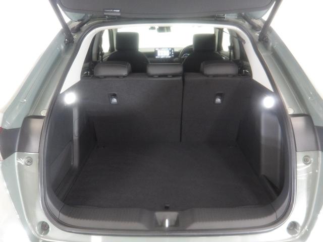 ヴェゼル e:HEVZ 禁煙車・元デモカー・コネクトディスプレイ・マルチビュー・電動テールゲート・LED・オートライト・ETC2.0・前席ヒーター・Rパーキングセンサー・革巻・パドル LDA 衝突回避支援ブレーキ機能 1オナ(22枚目)