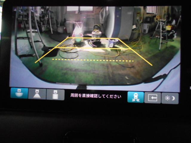 ヴェゼル ｅ：ＨＥＶＺ　禁煙車・コネクトディスプレイ・Ｒカメラ・ＬＥＤ・オートライト・ＥＴＣ・前後パーキングセンサー・前席ヒーター・ブラインドスポット・電動テールゲート　ＬＤＡ　衝突回避支援ブレーキ機能　１オナ　追従　スマキ（3枚目）