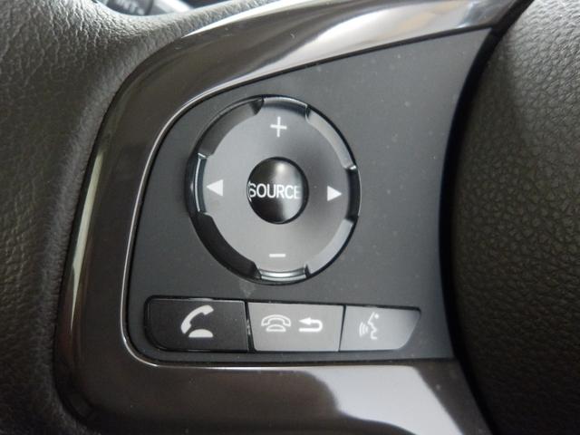 Ｎ－ＢＯＸ Ｇ・Ｌターボホンダセンシング　禁煙・ナビ・Ｒカメラ・ＬＥＤ・オートライト・ＥＴＣ・Ｄレコ・両パワスラ・ロールサンシェード・革巻・パドル・オートリトラ・アレルクリーンプラスシート・誤発進抑制機能・後方誤発進抑制機能・オートハイビーム（6枚目）