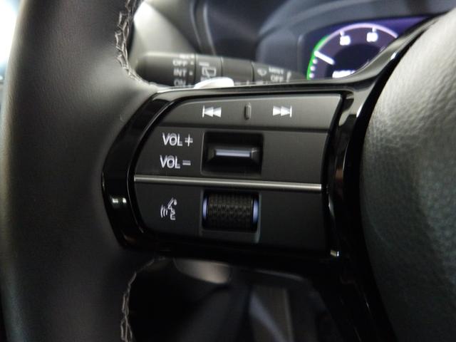 ＺＲ－Ｖ ｅ：ＨＥＶＺ　禁煙車・４ＷＤ・コネクトディスプレー・マルチビュー・ＬＥＤ・オートライト・ＥＴＣ２．０・革巻・革シート・前席ヒーター・後席ヒータ・ステアリングヒーター・パワーシート・パワーテールゲート・ワイヤレス充電（28枚目）