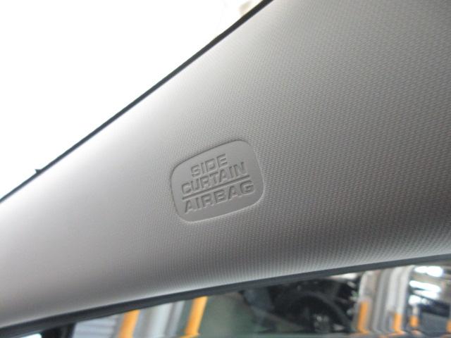 �ԗ����ʂ���̈��S�������߂Ă����A���S�����̃T�C�h�J�[�e���G�A�o�b�N�V�X�e���ł���