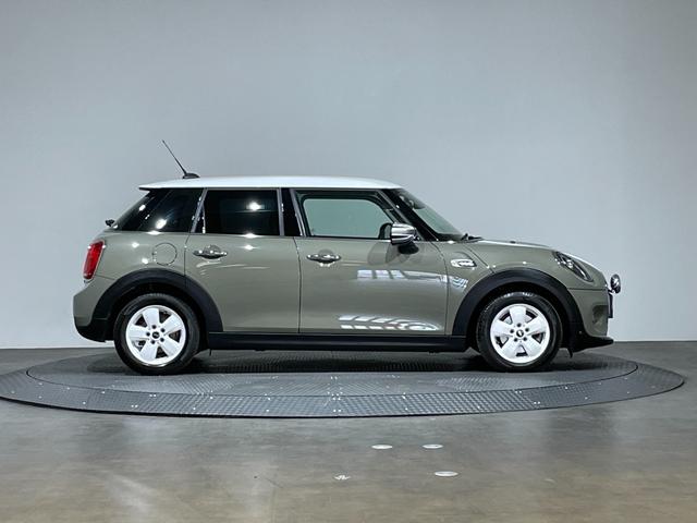 ＭＩＮＩ ＭＩＮＩ