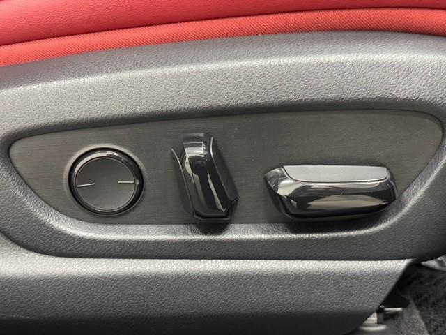 ES ES300h Fスポーツ レーダークルコン パワーシート ETC ナビ&TV スマートキー 地デジ LEDヘッドライト DVD再生 ミュージックプレイヤー接続可 盗難防止装置 キーレスエントリー メモリーナビ アルミホイール(17枚目)