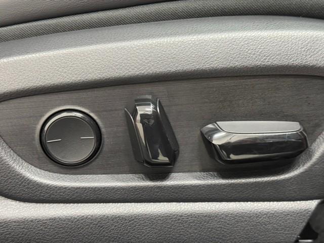 UX UX200 Fスポーツ アダプティブクルーズコントロール PWシート オートエアコン メモリーナビ DVD再生 キーレス 1オーナー ミュージックプレイヤー接続可 ナビTV ASC LEDヘッドライト アルミホイール ETC(16枚目)