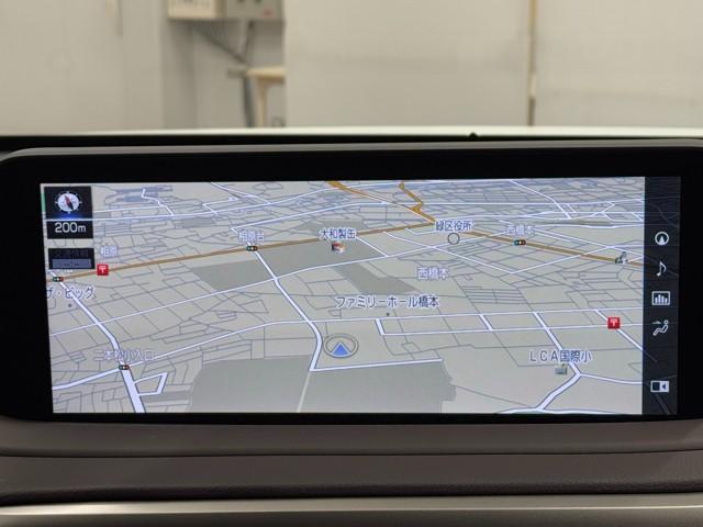 ＲＸ ＲＸ３００　バージョンＬ　メモリナビ　ムーンルーフ　バックモニター　本革　地デジ　パワーシート　ＤＶＤ再生　レーダークルーズコントロール　記録簿　ＥＴＣ　ミュージックプレイヤー接続可　キーレス　横滑り防止装置　エアバッグ　ＡＷ（8枚目）