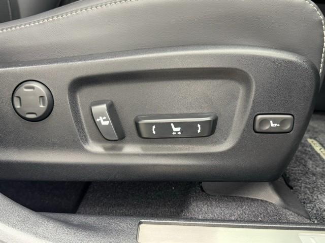 RX RX450h バージョンL ワンオーナ リアカメラ ナビTV 地デジ 本革 メモリナビ 横滑り防止装置 盗難防止装置 記録簿 エアバッグ DVD再生機能 大型サンルーフ ABS LEDライト ミュージックプレイヤー接続可 ETC(17枚目)