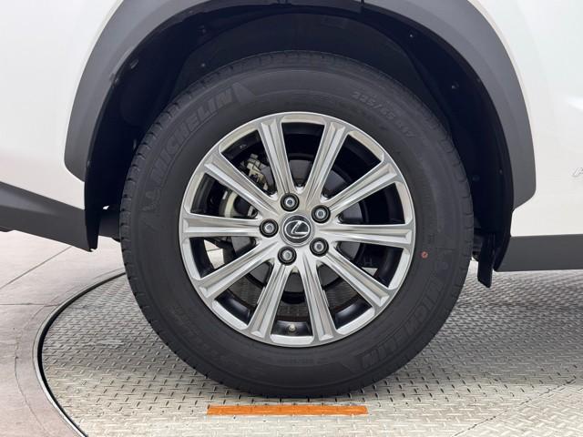 ＮＸ ＮＸ３００ｈ　Ｉパッケージ　ナビ＆ＴＶ　１オーナー　地デジフルセグＴＶ　パノラマガラスルーフ　アルミホイール　キーレス　Ｂカメラ　ミュージックプレイヤー接続可　メモリーナビ　オ－トエアコン　横滑り防止装置　ＬＥＤヘッドランプ（20枚目）