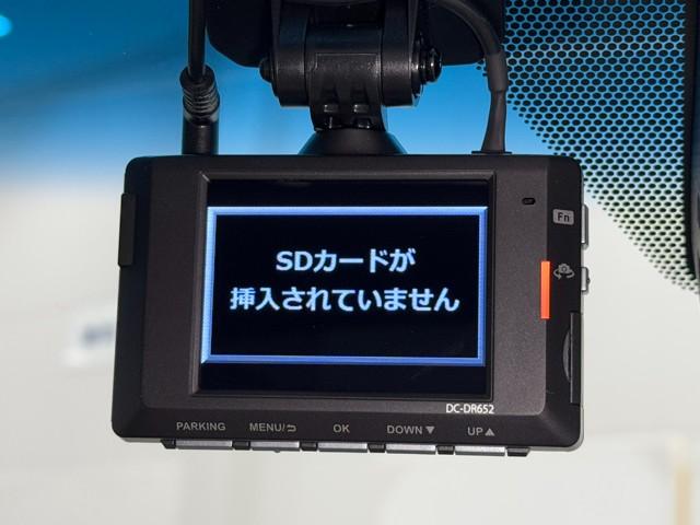 ＥＳ ＥＳ３００ｈ　バージョンＬ　フルセグ地デジＴＶ　黒革シート　ナビ＆ＴＶ　ワンオーナー　ＥＴＣ　横滑り防止装置　ＬＥＤ　スマートキー　ミュージックプレイヤー接続可　エアバッグ　パワーシート　アルミホイール　バックモニター　エアコン（13枚目）