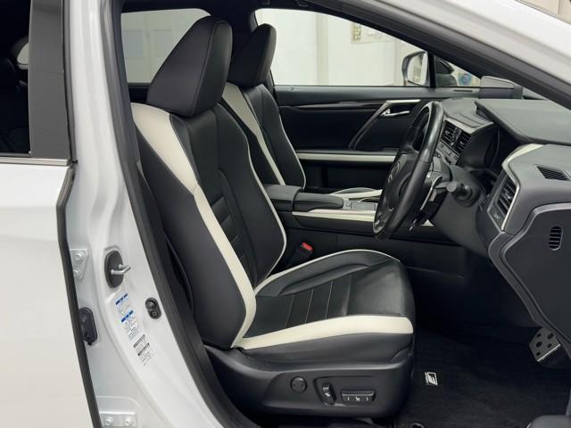 ＲＸ ＲＸ４５０ｈ　Ｆスポーツ　メモリ－ナビ　追従式クルコン　パノラマガラスルーフ　オートエアコン　ＴＶナビ　バックモニター　ＡＢＳ　盗難防止装置　パワステ　ＥＴＣ車載器　エアバッグ　ＤＶＤ再生　革　地デジ　横滑り防止　キーレスゴー（18枚目）