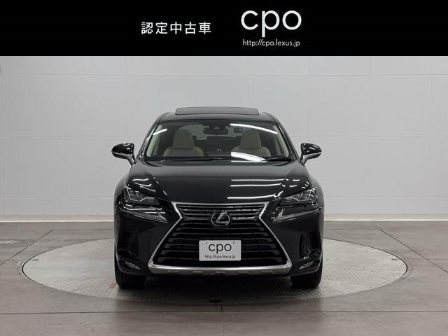 ＮＸ ＮＸ３００　バージョンＬ　ナビＴＶ　Ｓキー　記録簿　ムーンルーフ　キーレス　ＥＴＣ車載器　本革シート　アルミホイール　地デジ　ミュージックプレイヤー接続可　ＤＶＤ再生　メモリーナビ　ＬＥＤヘッド　バックモニター　横滑り防止装置（2枚目）