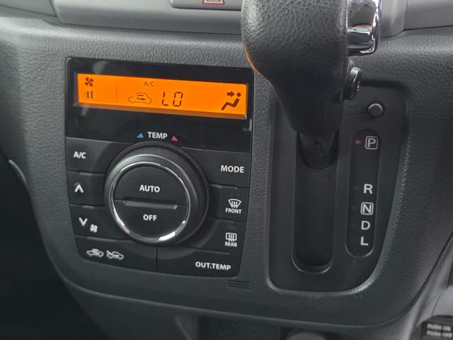 スペーシア Xリミテッド ナビ/TV/Bluetooth音楽再生/バックカメラ/両側パワースライドドア/シートヒーター/純正14AW/PUSHスタート/スマートキー2本(13枚目)