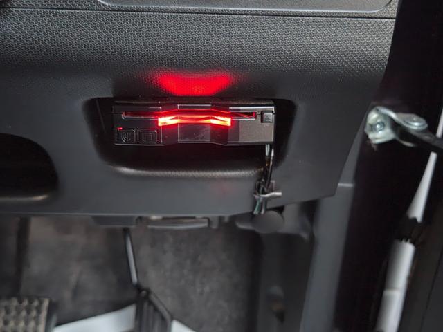 ムーヴ Ｌ　ＶＳスマートセレクションＳＡ　ナビ／フルセグＴＶ／Ｂｌｕｅｔｏｏｔｈ音楽再生／ＥＴＣ／バックカメラ／前後ドライブレコーダー／衝突軽減装置／純正１４ＡＷ／スマートキー（17枚目）