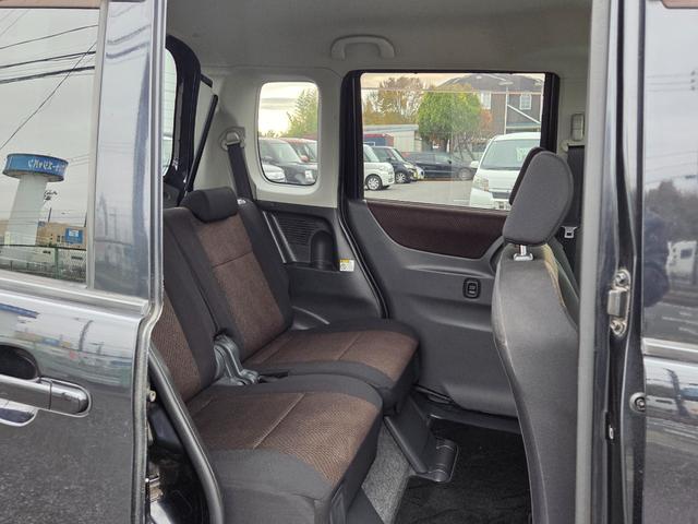 ルークス ハイウェイスター　アーバンセレクション　ナビ／ＥＴＣ／バックカメラ／ドライブレコーダー／パワースライドドア／ＨＩＤ／純正１４ＡＷ／スマートキー２本（8枚目）