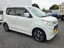 【Ｃａｒ　Ｌａｎｄ　Ｌｉｎｋ】はじめまして、Ｃａｒ　Ｌａｎｄ　Ｌｉｎｋです。当店では修理、整備、ナビ、付属品の取付等を自社で行い状態の良い車両をお求めやすい価格帯で販売致しております。