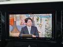 ドルチェＸ　ナビ／フルセグＴＶ／ＨＩＤ／純正１４ＡＷ／スマートキー２本（13枚目）