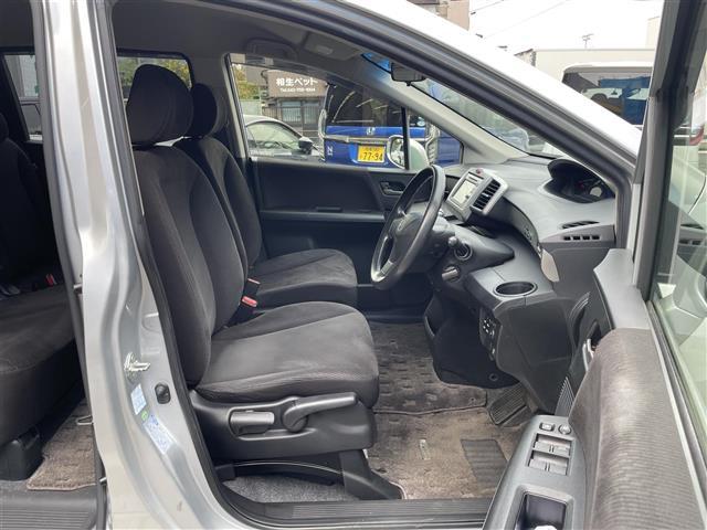 フリード G ジャストセレクション カーナビ 両側Pスライドドア Bモニター スマトキー 助手席エアバッグ AUTOエアコン パワステ SD ETC 運転席エアバッグ PW ABS 3列シート クルーズコントロール キ-レス(10枚目)