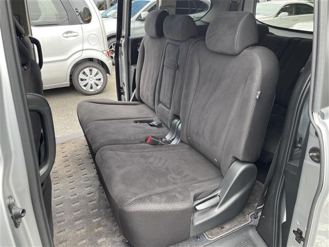 フリード G ジャストセレクション カーナビ 両側Pスライドドア Bモニター スマトキー 助手席エアバッグ AUTOエアコン パワステ SD ETC 運転席エアバッグ PW ABS 3列シート クルーズコントロール キ-レス(14枚目)