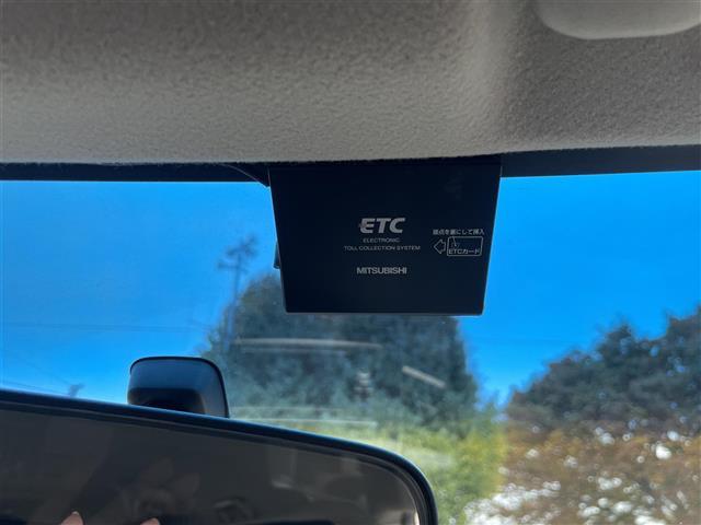 フリード G ジャストセレクション カーナビ 両側Pスライドドア Bモニター スマトキー 助手席エアバッグ AUTOエアコン パワステ SD ETC 運転席エアバッグ PW ABS 3列シート クルーズコントロール キ-レス(24枚目)