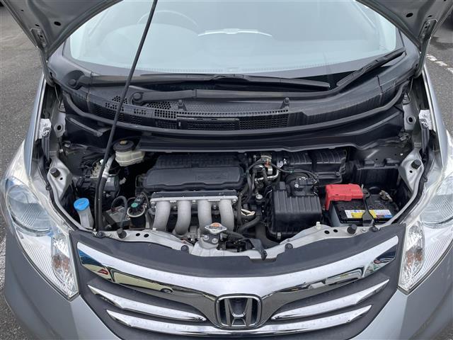 フリード G ジャストセレクション カーナビ 両側Pスライドドア Bモニター スマトキー 助手席エアバッグ AUTOエアコン パワステ SD ETC 運転席エアバッグ PW ABS 3列シート クルーズコントロール キ-レス(29枚目)