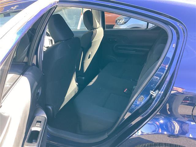 アクア Ｓスタイルブラック　ワンオーナー／純正ナビ／ドライブレコーダー　ＥＣＯモード　ＳＤナビゲーション　ブルートゥース　バックモニタ－　地デジフルセグ　ナビＴＶ　スマートキープッシュスタート　１オーナー　ＥＴＣ付き　キーフリ（13枚目）