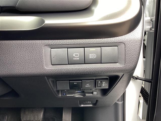 アクア Ｚ　ワンオーナー／１０．５インチディスプレイ　Ｂｌｕｅｔｏｏｔｈ音楽　ＬＥＤヘッドライト　スマートキー　１００Ｖ電源　フルセグＴＶ　エアコン　ＥＳＣ　ナビ＆ＴＶ　カーテンエアバッグ　ＥＴＣ　キーレス（5枚目）