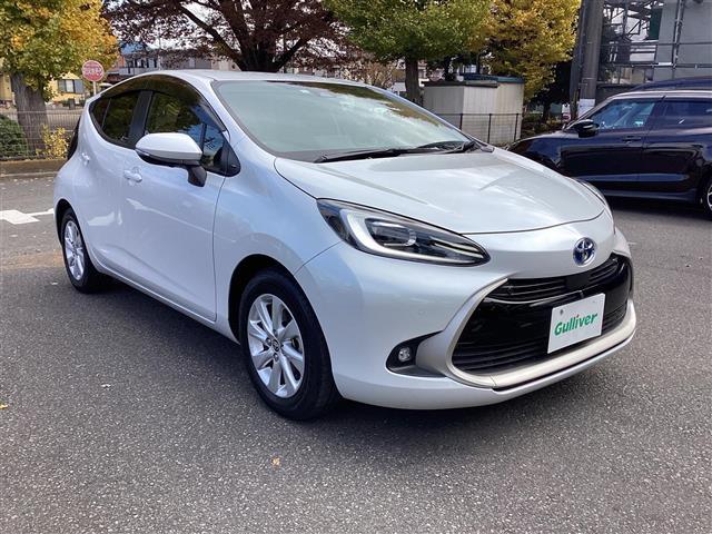 アクア Ｚ　ワンオーナー／１０．５インチディスプレイ　Ｂｌｕｅｔｏｏｔｈ音楽　ＬＥＤヘッドライト　スマートキー　１００Ｖ電源　フルセグＴＶ　エアコン　ＥＳＣ　ナビ＆ＴＶ　カーテンエアバッグ　ＥＴＣ　キーレス（12枚目）