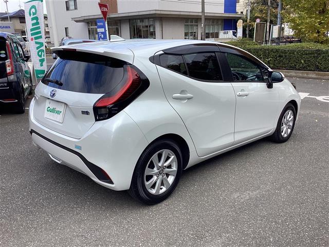 アクア Ｚ　ワンオーナー／１０．５インチディスプレイ　Ｂｌｕｅｔｏｏｔｈ音楽　ＬＥＤヘッドライト　スマートキー　１００Ｖ電源　フルセグＴＶ　エアコン　ＥＳＣ　ナビ＆ＴＶ　カーテンエアバッグ　ＥＴＣ　キーレス（20枚目）