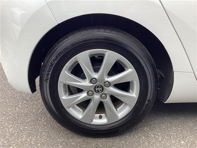 アクア Ｚ　ワンオーナー／１０．５インチディスプレイ　Ｂｌｕｅｔｏｏｔｈ音楽　ＬＥＤヘッドライト　スマートキー　１００Ｖ電源　フルセグＴＶ　エアコン　ＥＳＣ　ナビ＆ＴＶ　カーテンエアバッグ　ＥＴＣ　キーレス（23枚目）