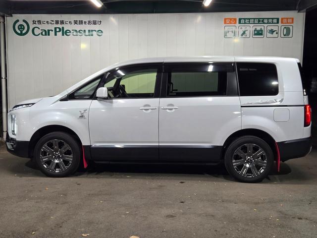 デリカＤ：５ ジャスパー　禁煙ワンオーナー　アルパインナビ　ＥＴＣ　全方位モニター　両側電動スライドドア　パワーバックドア　前後ドラレコ　８人乗り　アップルカープレイ　アンドロイドオート　シートヒーター　ステアリングヒーター（10枚目）